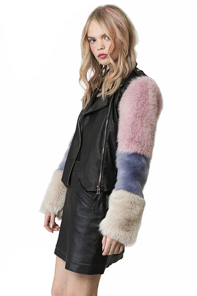 LOOK 17